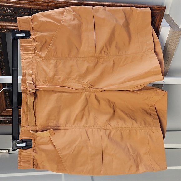 Eddie Bauer Men's Tan Ripstop Tech Shorts - Picture 1 of 4